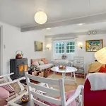 3 Bedroom Stunning In Prázdninový dům *